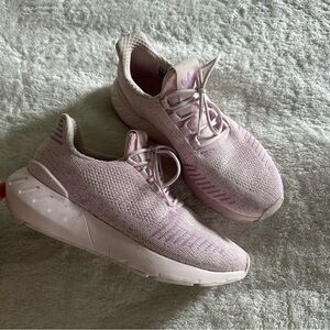 adidas Women’s Light Pink Athletic Sneakers